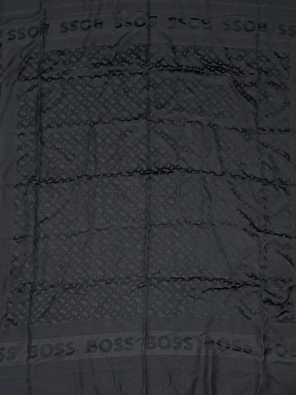 Boss Monochrome Scarf/Wrap (40x40)